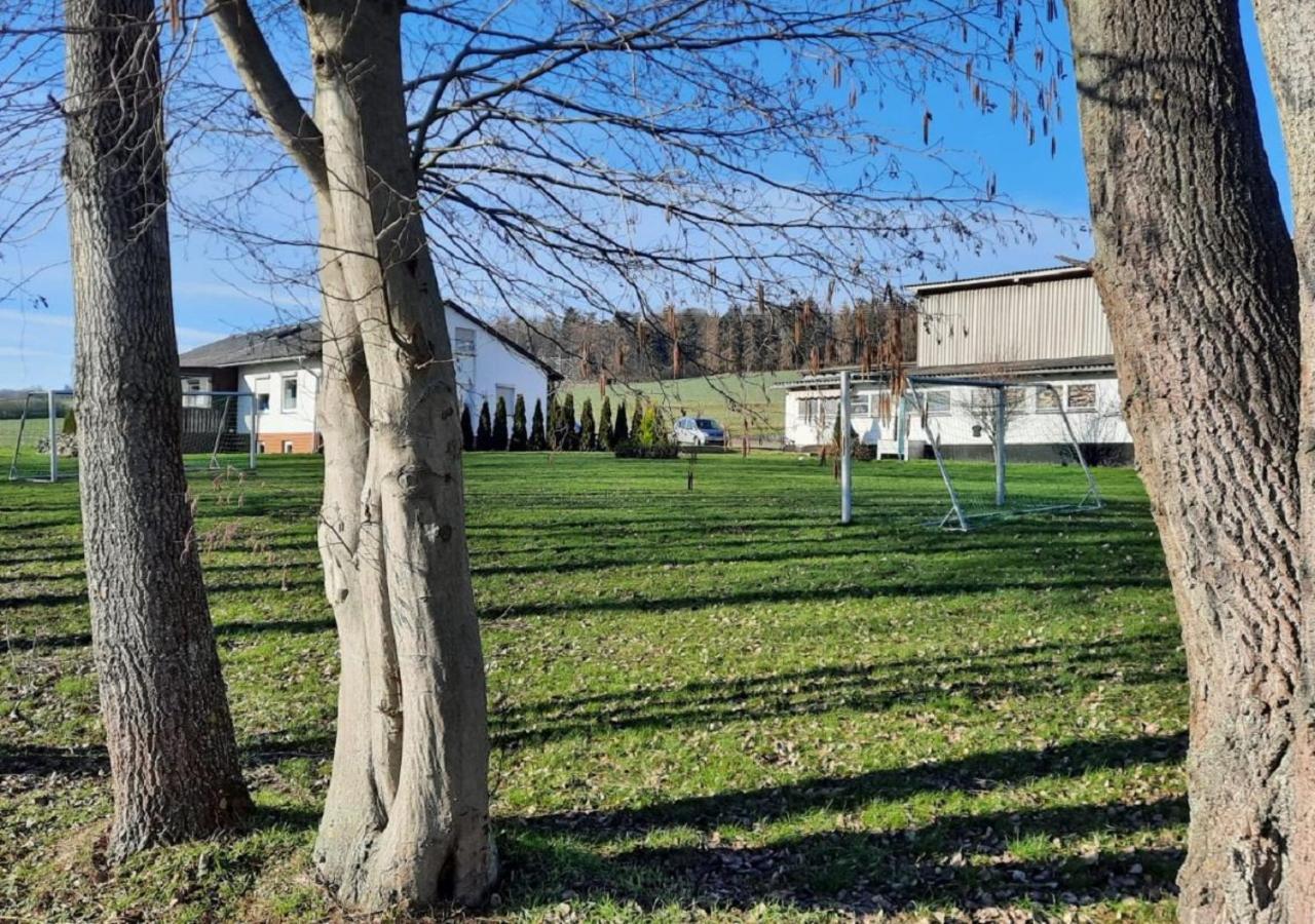 Exklusive Naturoase Direkt Am Ars Natura Wanderweg Mit Panoramablick Auf Melsungen Exterior foto